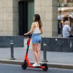 Die Zeit drängt: Wichtige Organisationen für altersunabhängige Helmpflicht E-Scooter