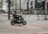 E-Moped-Fahrer